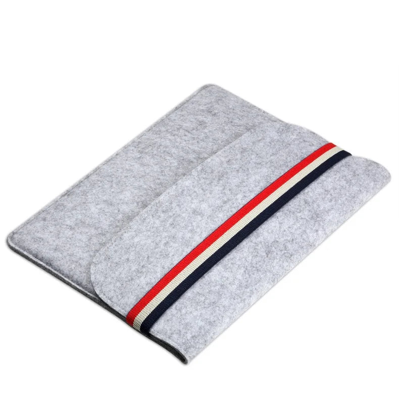 Pochette Enveloppe en Laine Feutrée pour MacBook